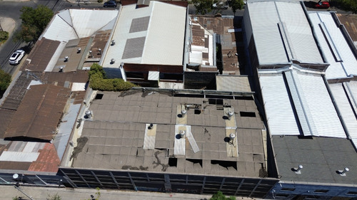 Local Comercial Y Bodega En Barrio Av. Matta
