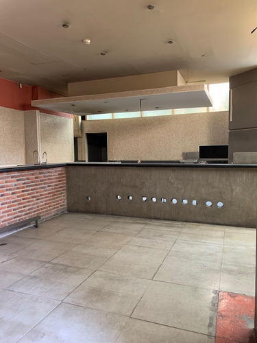 Local Comercial En Miguel Hidalgo