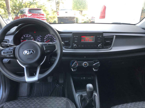 Imagen 12 de 13 de Kia Kia Rio Hb 2018 5p Hb Lx, Ta6, Ve, F. Niebla, Ra-15