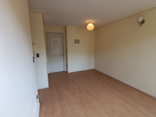 Suecia/pocuro 1 Dorm. Más Homeoffice, 1 Estac. Y Bod.