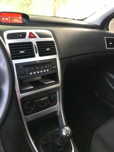 Peugeot 5p 1.6 Xs (ln) Hatchback