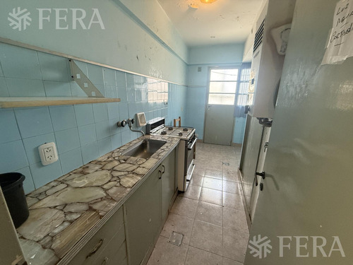 Venta Departamento 2 Ambientes Con Balcón En Avellaneda
