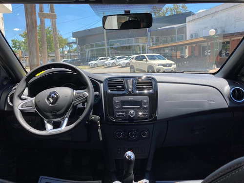 Imagen 12 de 17 de Renault Stepway Ph2 1.6 16 Válvulas Zen 0km My2023