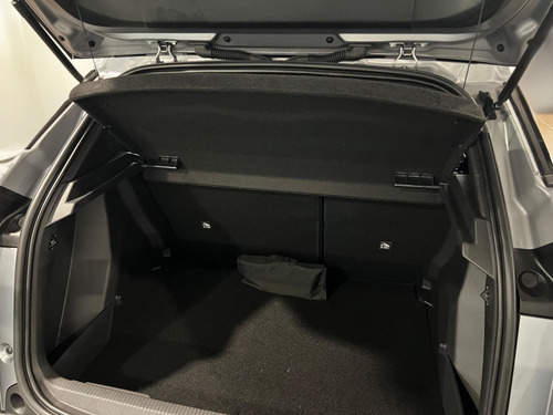 Peugeot 2008 1.0T Allure