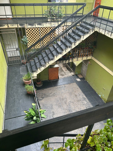 Oportunidad! Venta Departamento 3 Dormitorios, 1 Baño.
