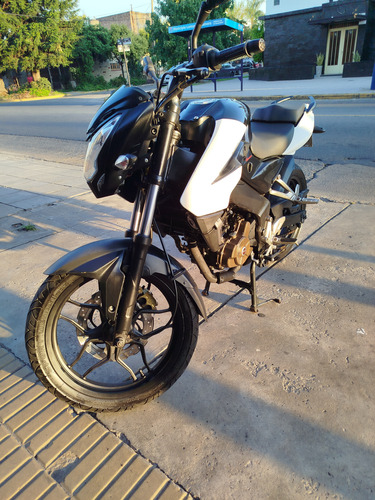 Bajaj Ns 200 2014