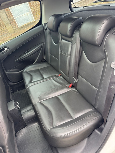 Peugeot 308 2.0 Feline 143cv