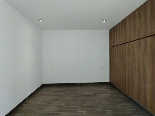 Casa En Venta Con Recamará En Planta Baja Fracc El Cielo León Gto. Zona Norte