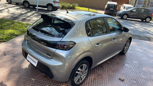 Imagen 16 de 25 de Peugeot 208 Feline Tiptronic Am24 0km