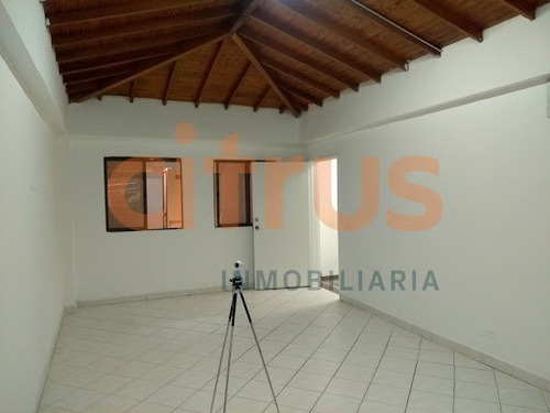 Imagen 8 de 14 de Bodegas En Arriendo Manila 643-1391