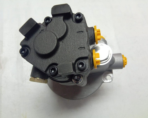 Bomba Direccion Hidraulica Mp7/mp8 880832