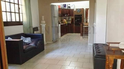 Imagen 6 de 12 de Casa Quinta De 3 Dormitorios En City Bell