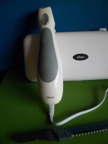 Cuchillo Eléctrico Oster