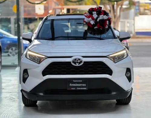 Toyota RAV4 2.5 Xle 4wd At 204 hp