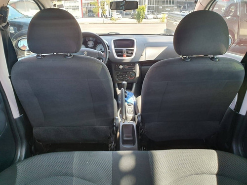 Imagem 9 de 10 de Peugeot 207 1.4 Xr 8v Flex 4p Manual
