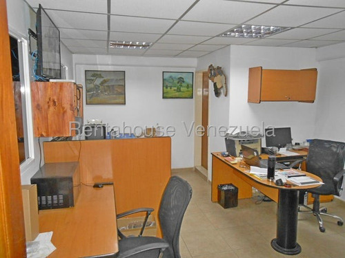 #*25-18248 Estupendo Galpón Semicerrado De 449 Mt2, Zona Centro Oeste, Barquisimeto, Lara. Adelaida Armeya