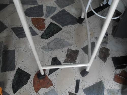 Mesa Riñonera Media Luna Hospital, Veterinaria Iva Incluido