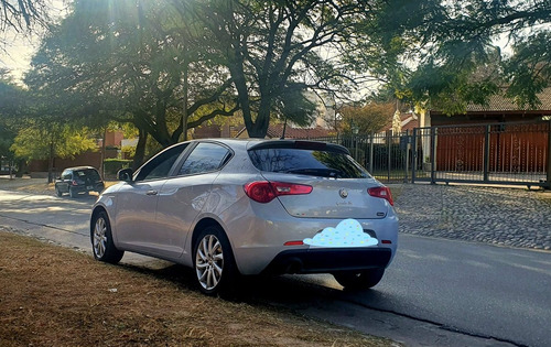 Imagen 9 de 17 de Alfa Romeo Giulietta 2016 1.4 Progression 120cv Mt6