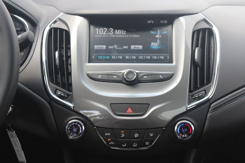 Imagen 14 de 16 de Chevrolet Cruze 5 Lt