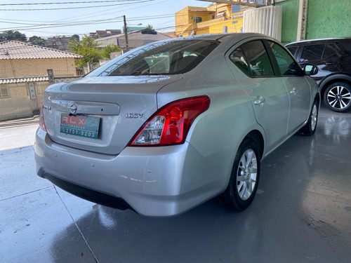 Nissan Versa 1.6 16V FLEXSTART SV 4P XTRONIC
