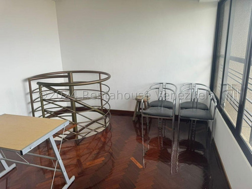 Apartamento En Venta - Mdm - 24-25429
