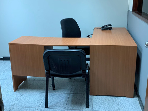 Imagen 4 de 8 de Se Vende Oficina 170m2 Guaicaipuro 9325