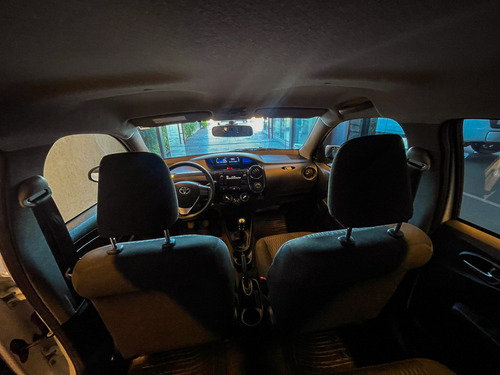 Toyota Etios 1.5 X 6mt My19