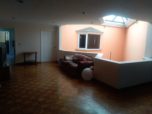 Imagen 16 de 22 de Residencia Hermosa Y Funcional, Adecuada Para Oficinas Corporativas O Negocios