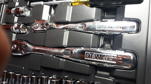 Juego De Herramientas Mecánicas 200 Pzas Dewalt Dwmt45007
