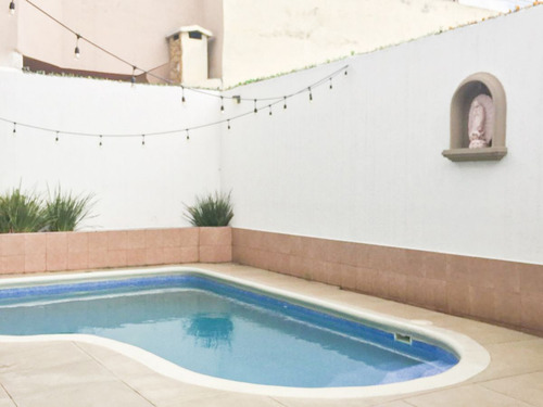 Casa Con Alberca En Venta En San Jerónimo En Monterrey