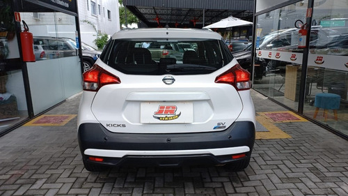 Imagem 4 de 12 de Nissan Kicks 1.6 16v Flexstart Sv