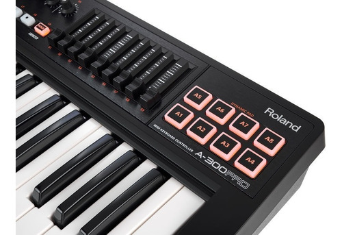 Imagen 4 de 4 de Controlador Midi Roland A-300 Pro - B Stock