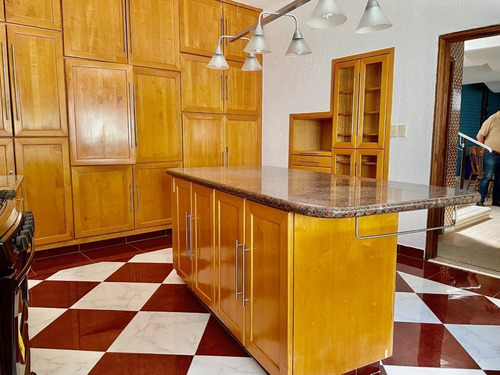 Imagen 19 de 30 de En El Vergel, Gran Casa En Venta