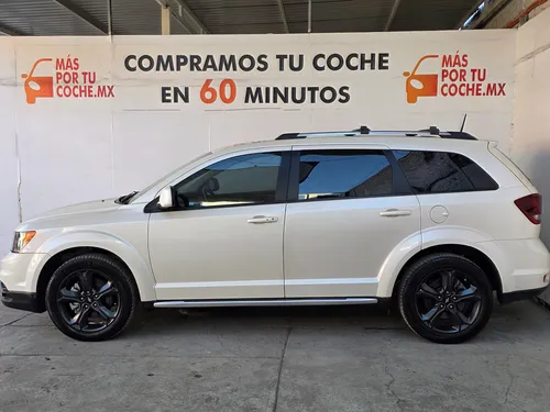 Dodge Journey 2.4 Sxt 7 Pasajeros Plus At
