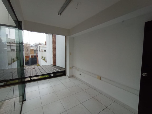 Imagen 30 de 30 de Local En Venta En La Plata Calle 8 E/ 61 Y 62 - Dacal Bienes Raíces