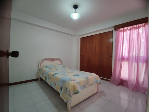 Imagen 10 de 12 de Apartamento En Valle Abajo (a. Is)