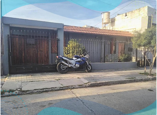 Casa En Venta - 2 Dormitorios 1 Baño - Córdoba