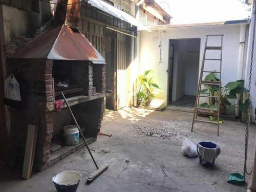 Imagen 4 de 8 de Galpón | Ricardo Rojas Al 2900