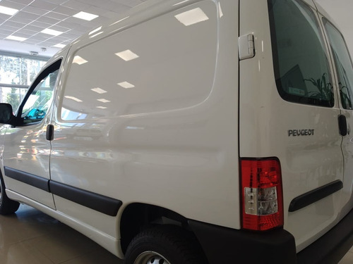 Imagen 14 de 15 de Peugeot Partner Confort 1.6 Hdi 92