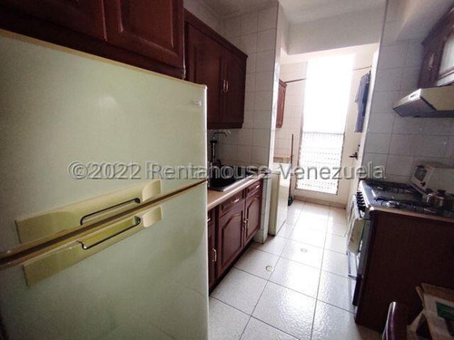 Sorangel Vargas Vende Comodo Apartamento En Excelente Ubicacion. Roca Lisa Zona Este Barquisimeto Mls #23-22429