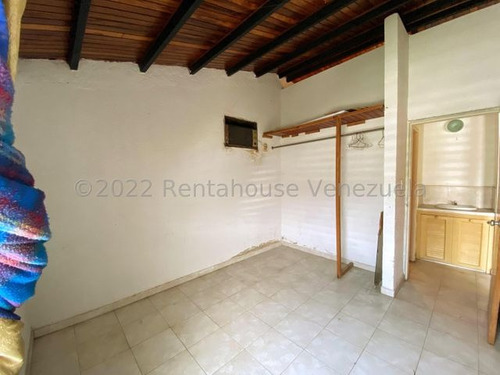 Imagen 9 de 30 de Casa En Venta Al Este De Barquisimeto Urbanización Cerrada Con Vigilancia Privada.gabriela C. #23-6871