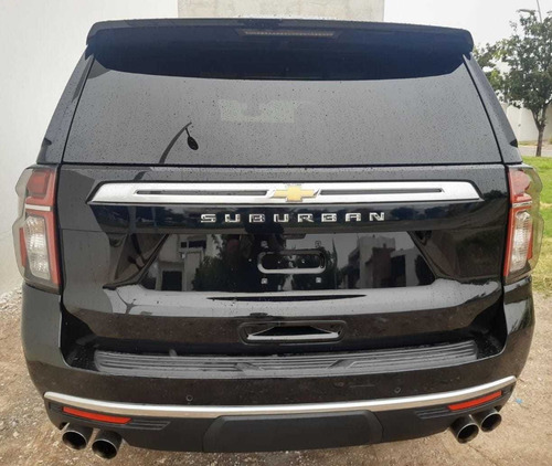 Imagen 6 de 13 de Chevrolet Suburban High Country 6.2