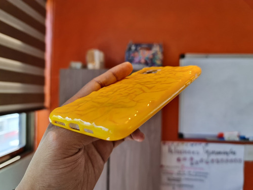 Funda Para iPhone Colores Vivos Textura 3d Moda D Goma +mica