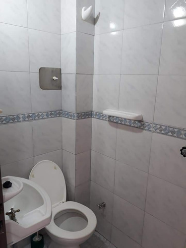 Imagen 7 de 13 de Casa En Villa Gesell- Zona Sur - 7 Personas