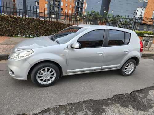 Renault Sandero 1.6 Authentique