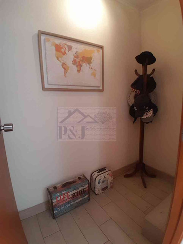 Excelente Casa Estilo Townhouse De 3 Niveles, En Providencia