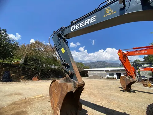 John Deere Modelo 2015