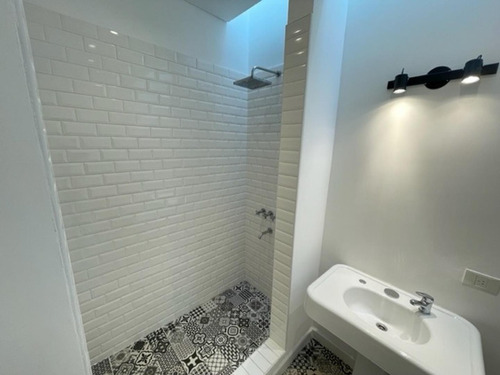 Imagen 17 de 23 de Triplex A Estrenar De Categoria En Venta, San Miguel.