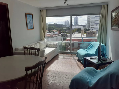 Apartamento En Venta Frente Al Mar 