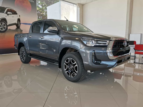 Toyota Hilux Srv Plus 2.8 Automática 204 Cv 2024 Negro 0km